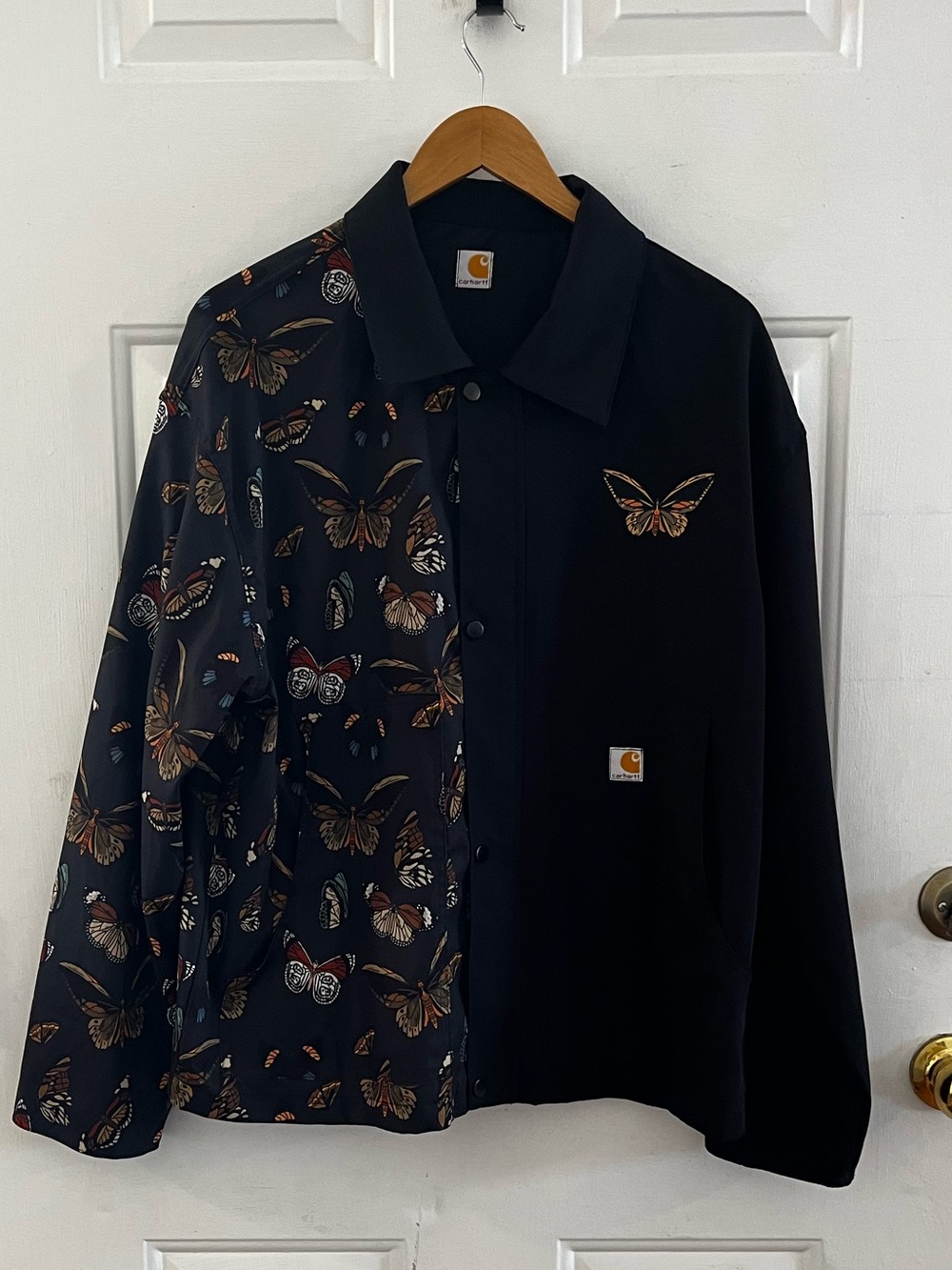 Carharrt Woman's Butter-Fly Asymmetrical Graphic Print Light-weight Jacket Sz Lr